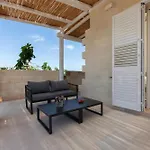 Casa vacanze La Rimunda Among Greenery *