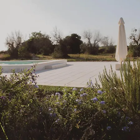 Nyaraló La Reimunda Among Greenery Otranto