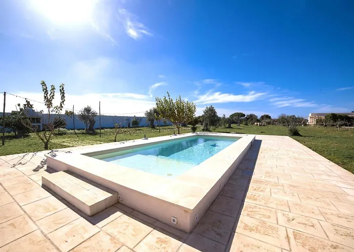 La Reimunda Among Greenery